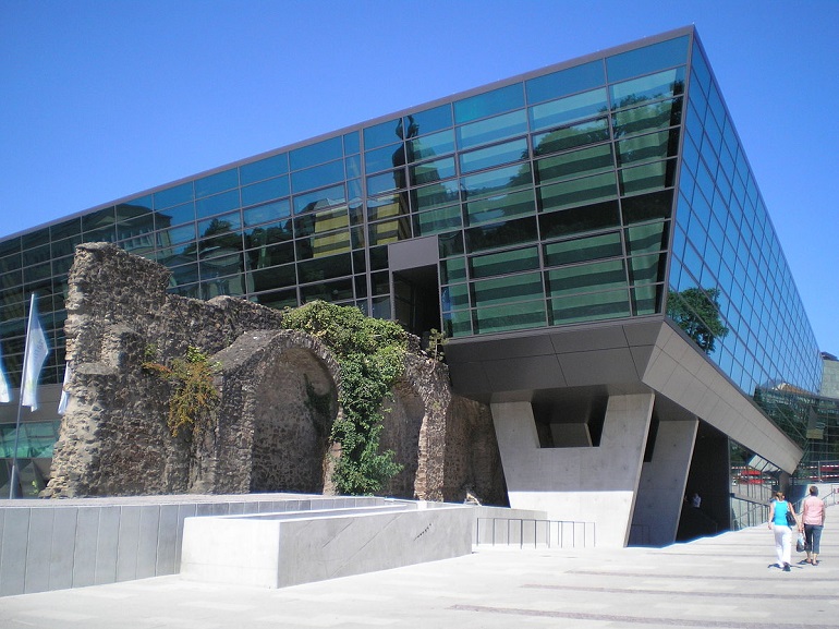 Darmstadtium, Darmstadt (photo by Carlos Delgado - CC BY-SA 3.0)