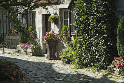 Old stone house in Durbuy (� Helmut Brands - Fotolia.com)