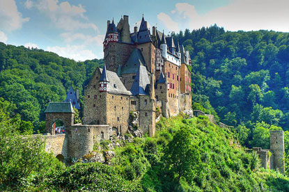 Burg Eltz (photo by Charlie1965nrw at the German language Wikipedia - CC BY-SA 3.0)