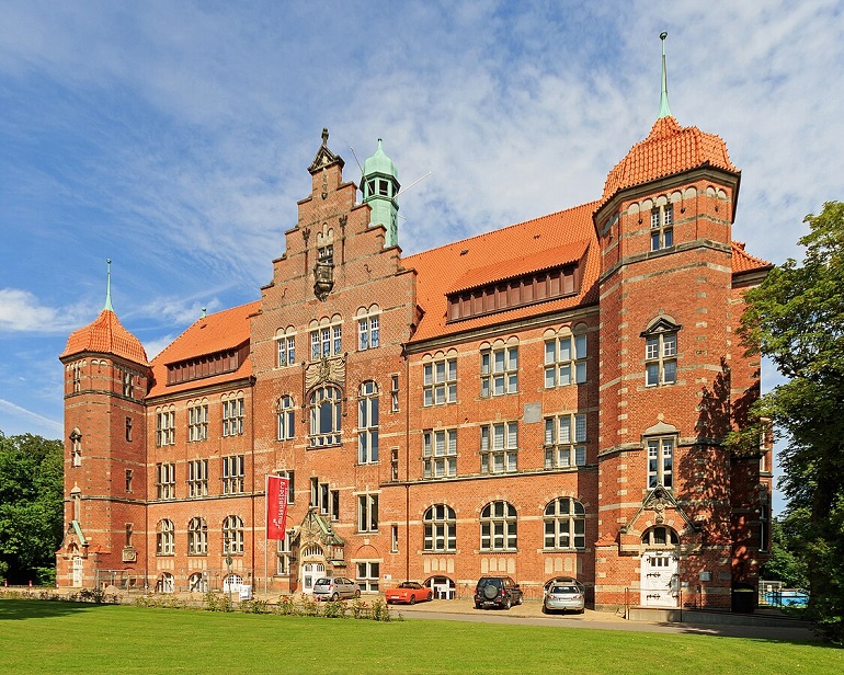 Museum Hill in Flensburg (photo by A.Savin - CC BY-SA 3.0)