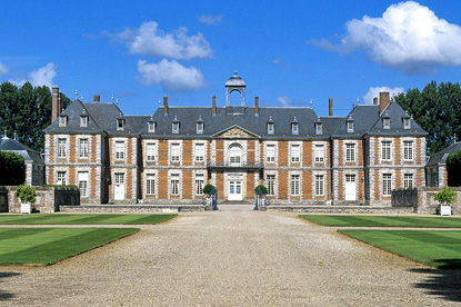 Château de Galleville, Normandy, France (photo by Ytierny - CC BY-SA 3.0)