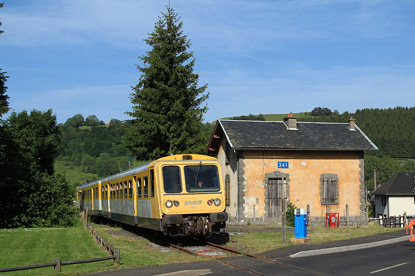 Gentiane express, Auvergne (photo by Cramos - CC BY-SA 3.0)