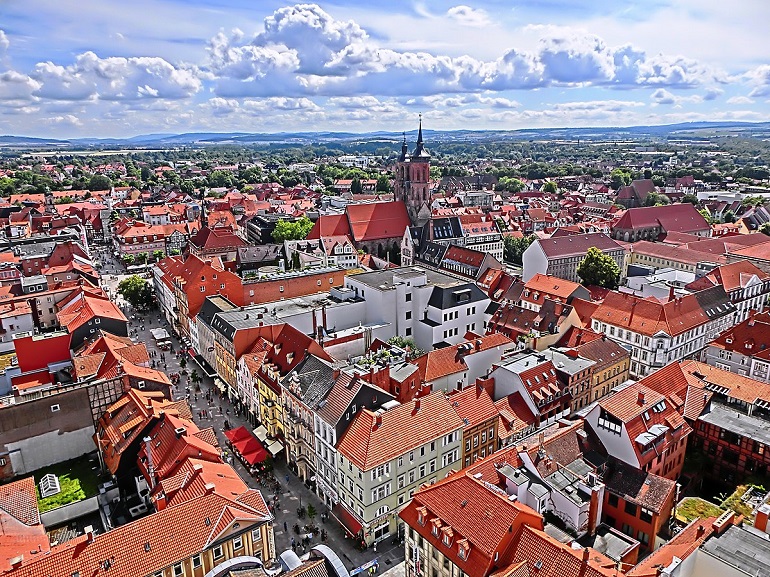 Aerial view of the Old Town of Göttingen (photo by Dewi König - CC BY-SA 3.0)
