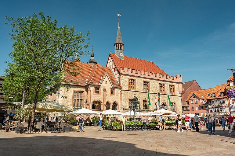 Old Town Hall of Göttingen (photo by Jorge Franganillo - CC BY 4.0)