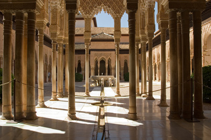 Lions Patio at the Alhambra, Granada (&copy; Rafael Ramirez - Fotolia.com)