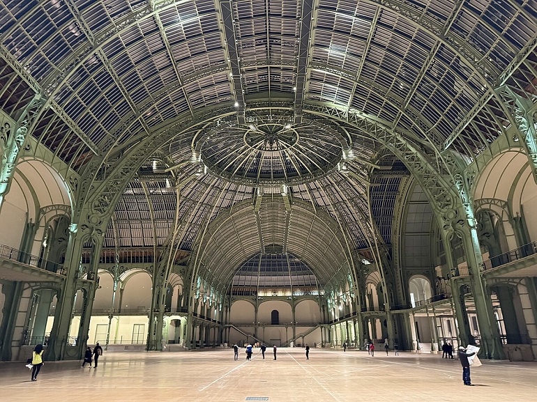 Glass dome of the Nave of the Grand Palais, Paris (photo by Yasminkaa)