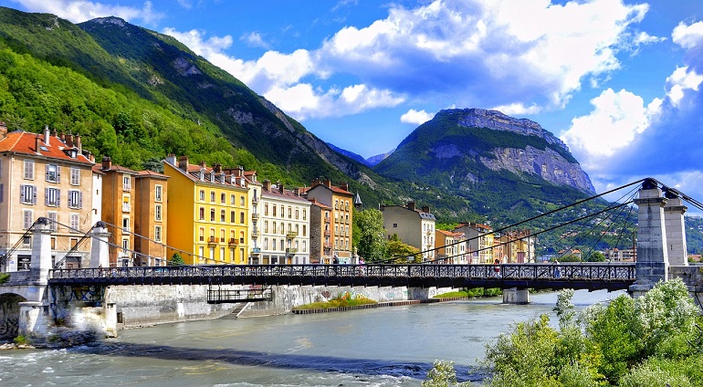 Grenoble (photo from needpix.com)