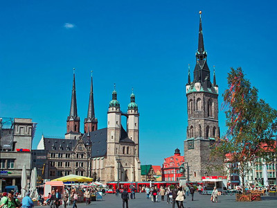 Market square, Halle (photo by White shark - CC BY-SA 3.0)