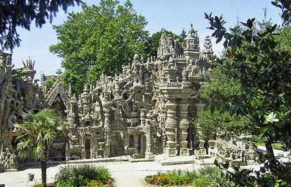 Ideal Palace in Hauterives, Rhône-Alpes (&copy; Thomas Pozzo di Borgo - Fotolia.com)