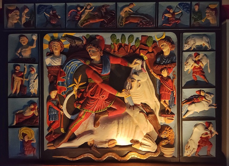 Bas-relief of Mithra sacrificing a bull at the Kurpfälzisches Museum, Heidelberg (photo by LoKiLeCh - CC BY-SA 4.0)
