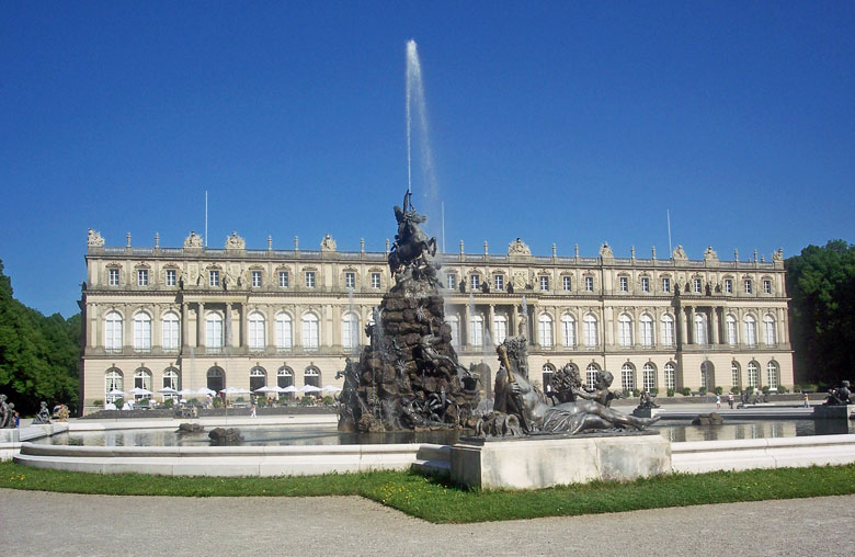 Herrenchiemsee Palace (&copy; Bergfee - Fotolia.com)