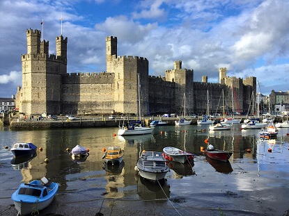 Caernarfon Castle (photo by AJ Marshall - CC BY-SA 4.0)