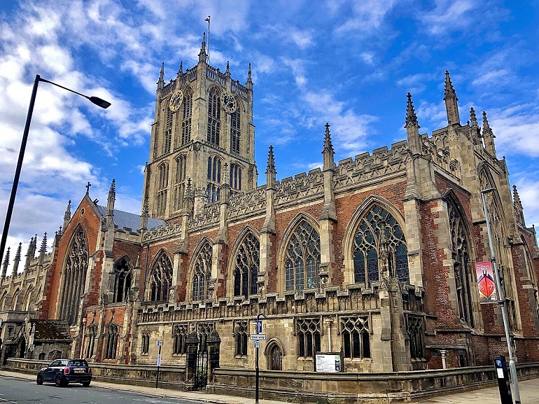 Hull Minster (photo by Richard Locket - CC BY-SA 4.0)