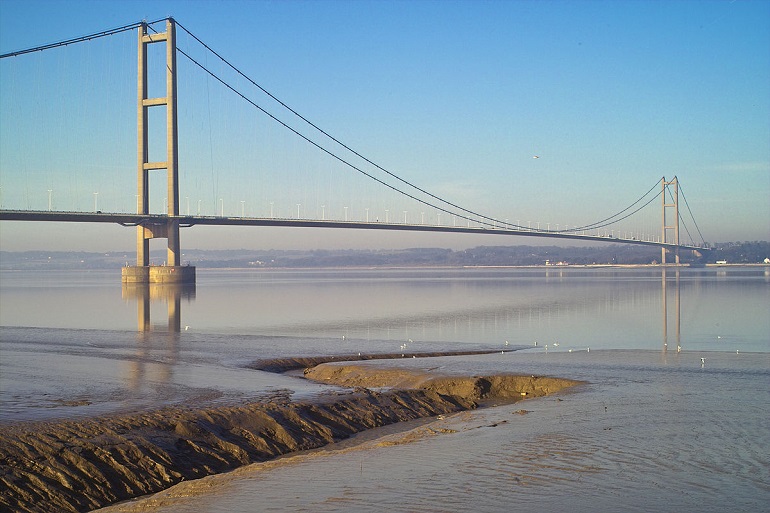 Humber Bridge, Hull (photo by David Wright - CC BY 2.0)