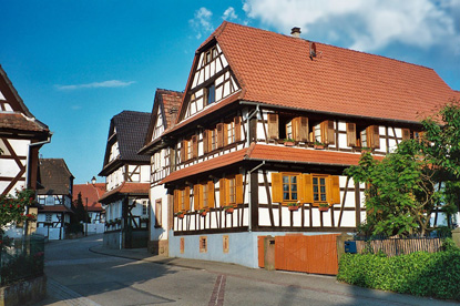 Hunspach, Alsace (photo by Dguendel - CC BY 3.0)
