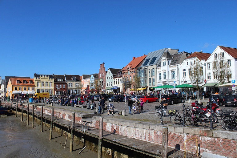 Husum (photo from Pixabay)