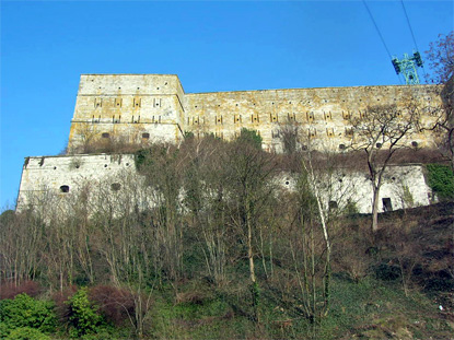 Fort of Huy (&copy; Eupedia.com)