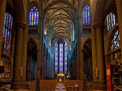 Collegiate Church of Huy (photo by Johan Bakker - CC BY-SA 3.0 Unported license)