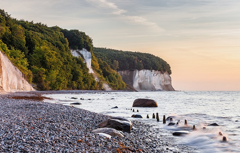 Jasmund National Park (photo by Moahim - CC BY-SA 4.0)