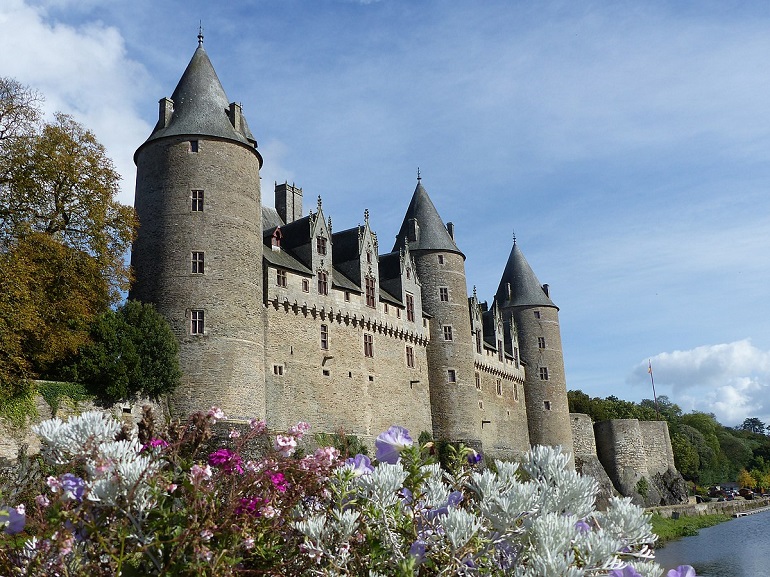 Josselin Castle (photo by Tsaag Valren - CC BY-SA 4.0)