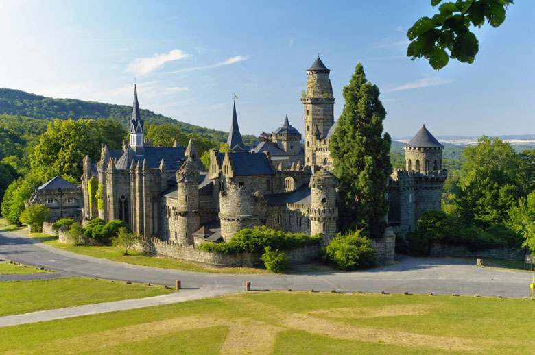 Löwenburg Castle, Bergpark Wilhelmshöhe, Kassel (&copy; runzelkorn - Fotolia.com)