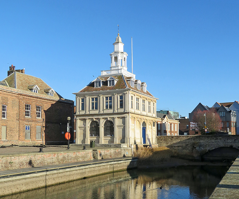 Custom House, King's Lynn (© John Sutton - CC BY-SA 2.0)