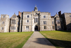 Knole House (© Davidgarry | Dreamstime.com)