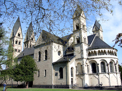 Basilica St. Kastor, Koblenz (photo by Holger Weinandt - CC BY 2.0)