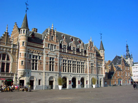 Schouwburg Festival Hall, Kortrijk (&copy; Eupedia.com)