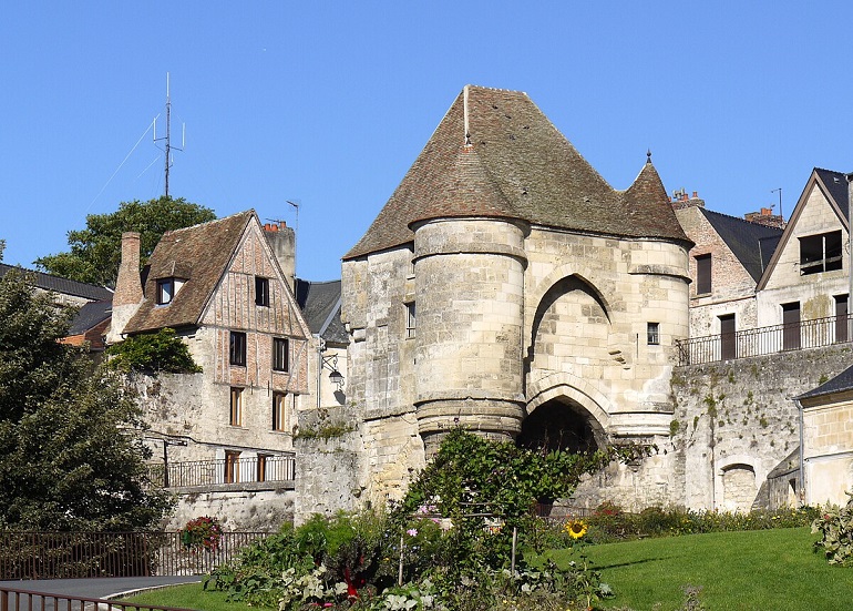 Porte d’Ardon, Laon (photo by Pline - CC-BY-SA 3.0)