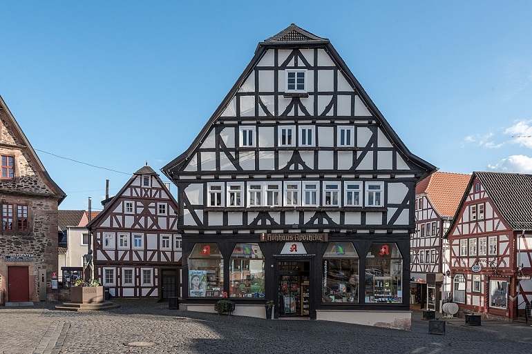 Timber-framed buildings in Lauterbach (photo by Tilman2007 - CC BY-SA 4.0)