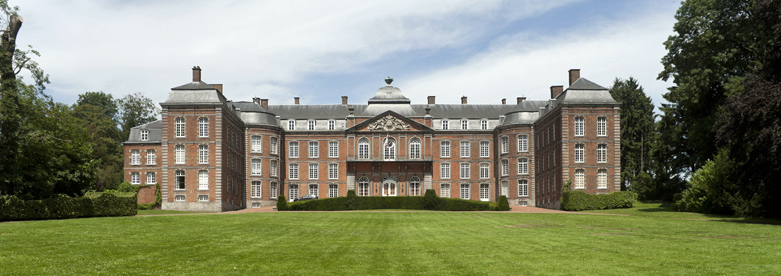 Castle of Le Roeulx (photo by PMRMaeyaert - CC BY 3.0 Unported license)