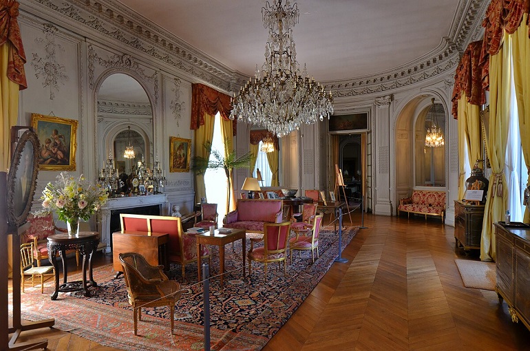 Grand Salon, Château du Lude (photo by Morio60 - CC BY-SA 2.0)