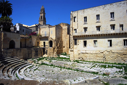 Roman Theatre, Lecce, Apulia (&copy; Comugnero Silvana - Fotolia.com)