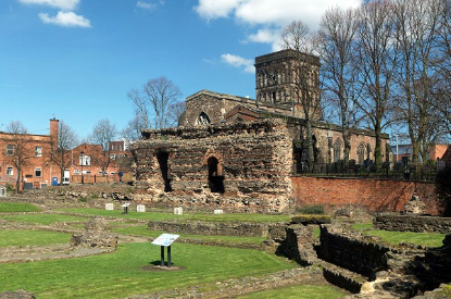 Ruins of the Jewry Wall and St Nicholas' Church, Leicester (photo by NotFromUtrecht - Creative Commons Licence)
