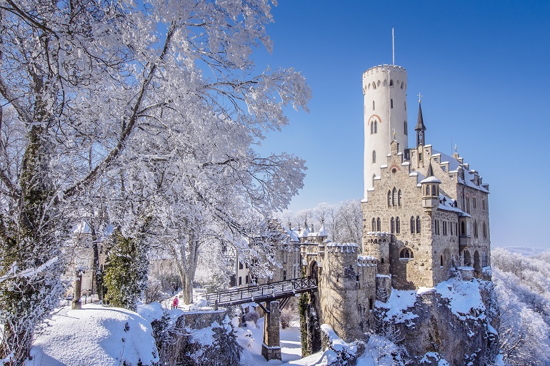 Lichtenstein Castle (photo by Janobi - CC BY-SA 4.0)