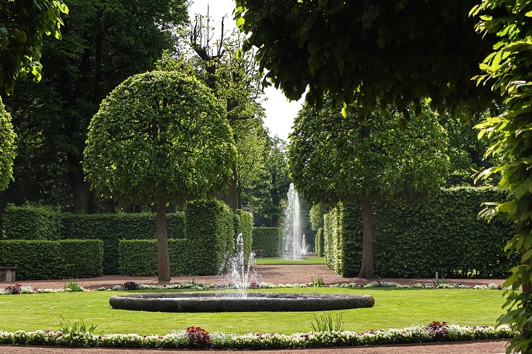 Lichtenwalde Palace (photo by René from Pixabay)