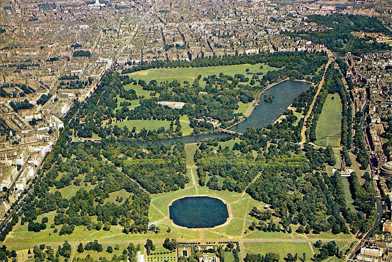 Aerial view of Hyde Park, London (photo by Leonard Bentley - CC BY-SA 2.0)
