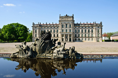 Schloss Ludwigslust (&copy; take - Fotolia.com)
