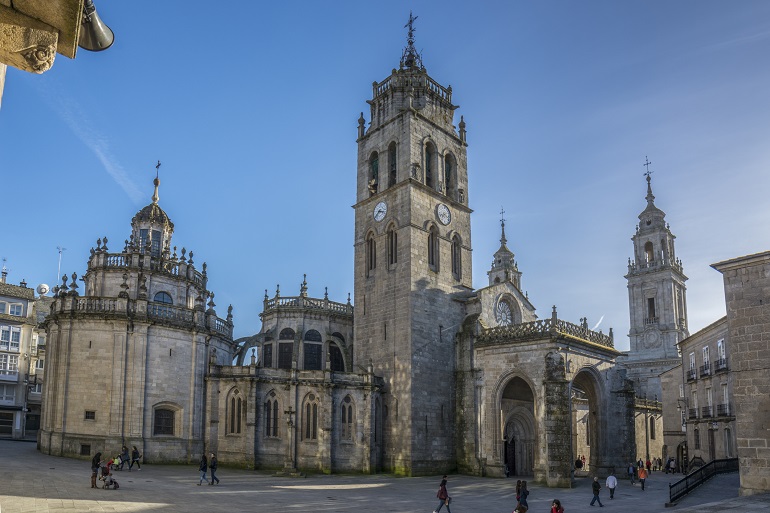 Cathedral of Santa Maria, Lugo (© Dolores Giraldez Alonso | Dreamstime.com)