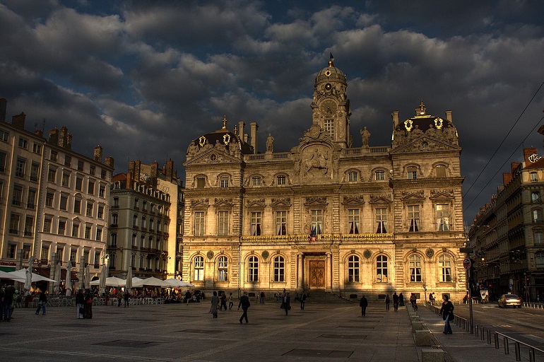 Hôtel de Ville, Lyon (photo by Mickaël Melzani - CC BY-SA 3.0)