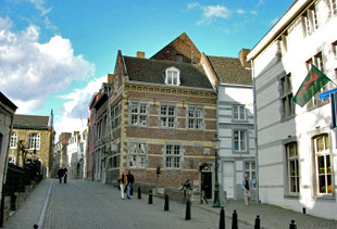 Mosan architecture, Maastricht (� Eupedia.com)