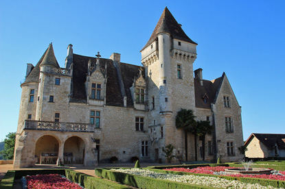Milandes Castle, Aquitaine (photo by Golf54 - CC BY-SA 4.0)
