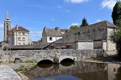 Milly-la-Forêt, Essonne (photo by Patrick from Compiègne, France - CC BY-SA 2.0)