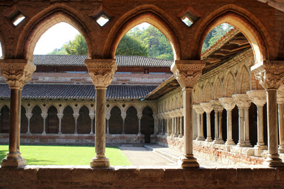 Moissac, Tarn-et-Garonne (photo by Christel Mesey from Pixabay)