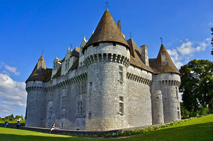 Monbazillac Castle, Aquitaine (photo by Kraer - CC BY-SA 4.0)
