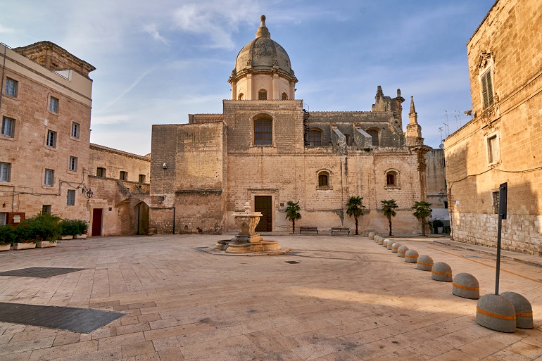 Church of Santa Teresa, Monopoli (© Philippe Fritsch | Dreamstime.com)