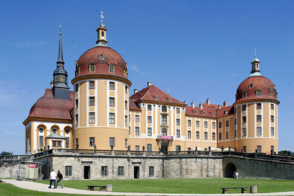 Moritzburg Castle (photo by Olaf Leillinger - CC BY-SA 3.0)