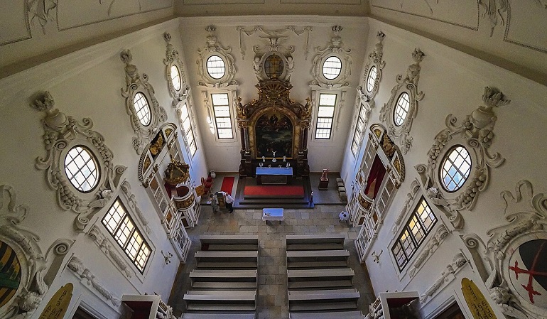 Palace Chapel, Moritzburg Castle (photo by ftrc - CC BY-SA 2.0)