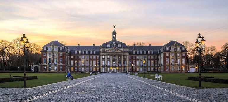 Prince Bishop’s Palace, Münster (photo by Dietmar Rabich - CC BY-SA 4.0)